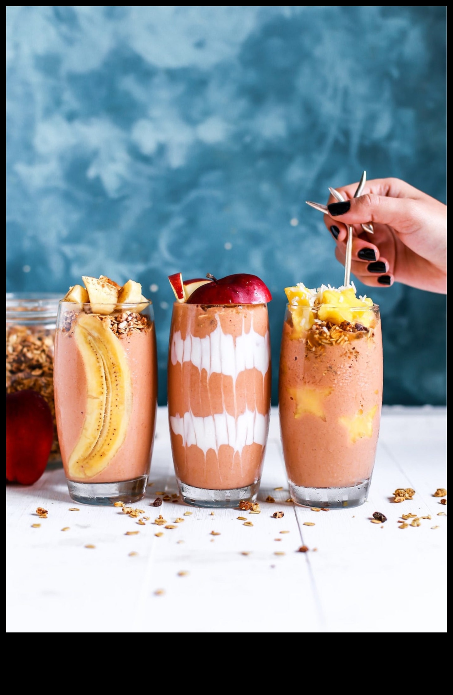 Sorbiți și răcoriți smoothie-uri de fructe răcoritoare și răcoritoare pentru a învinge căldura 2 Sorbiți și răciți: Smoothies de fructe răcoritoare și răcoritoare pentru zilele fierbinți