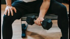 Bicep Bliss: Sculptarea brațelor puternice cu antrenamente țintite