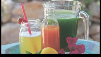 Inspirație pentru legume lichide: crearea de amestecuri de sucuri delicioase și sănătoase