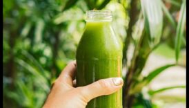 Stilul de viață al verdețurilor lichide Îmbunătățește-ți sănătatea și energia cu sucuri de legume 1 Stilul de viață cu verdeață lichidă: Încorporarea sucurilor de legume în rutina ta zilnică
